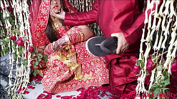 Desi honeymoon turns into passionate lovemaking with Indian couple